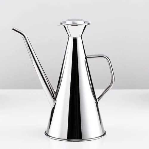 כד לשמן עם זרבובית נירוסטה 1000 מ"ל נסליין