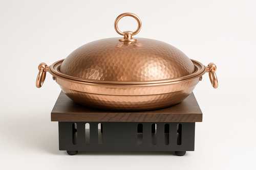 סוטאז' מעוצב מעוגל בצבע נחושת – קוטר 26 ס"מ, גובה 5.8 ס"מ