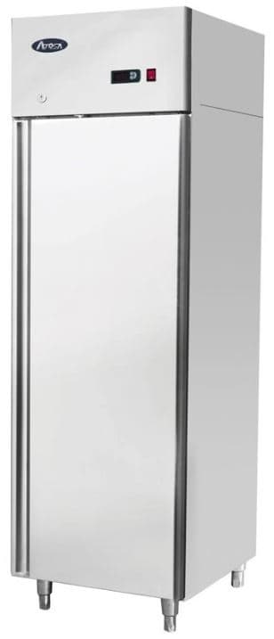 מקפיא תעשייתי בנפח 700 ליטר